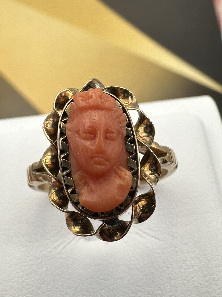 Anello borbonico in oro 6/7 kt con cammeo di corallo su onice, fine '800 – foto 5