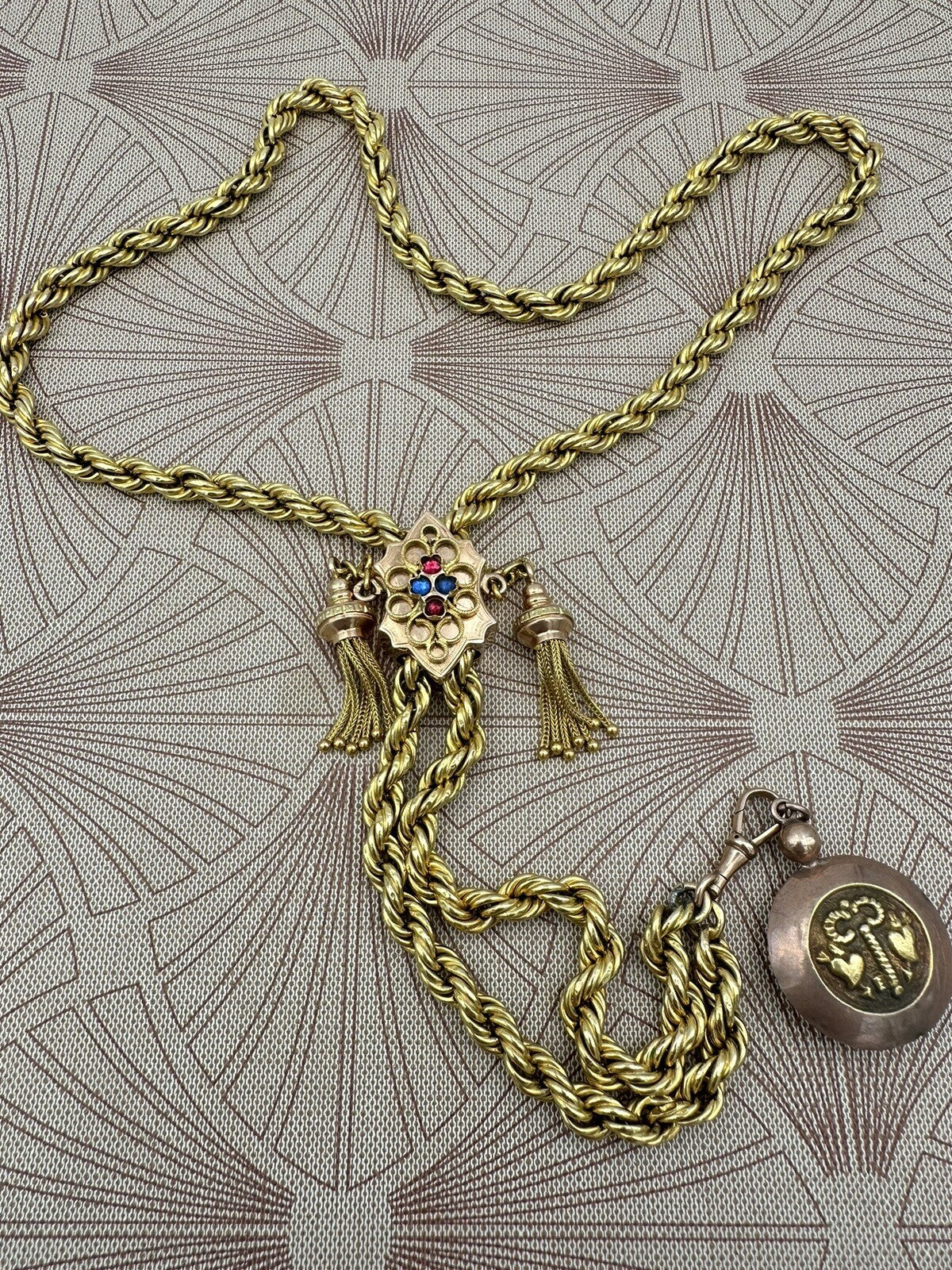 Collana saliscendi antica in oro 6/7 kt con ciondolo chiave del cuore – foto 9