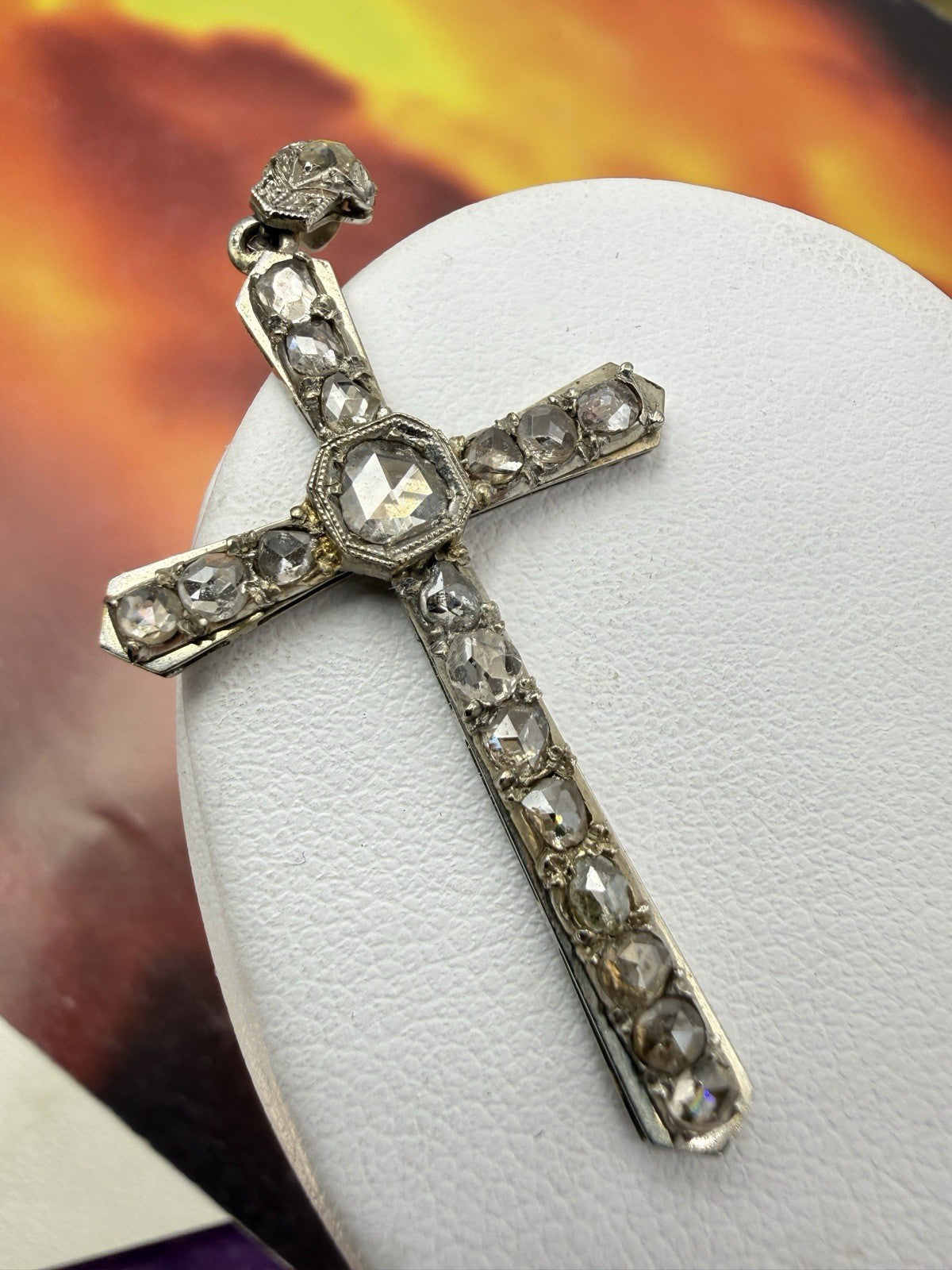 Croce antica in oro bianco 12 kt con 18 diamanti taglio rosa, inizi '900 – foto 8