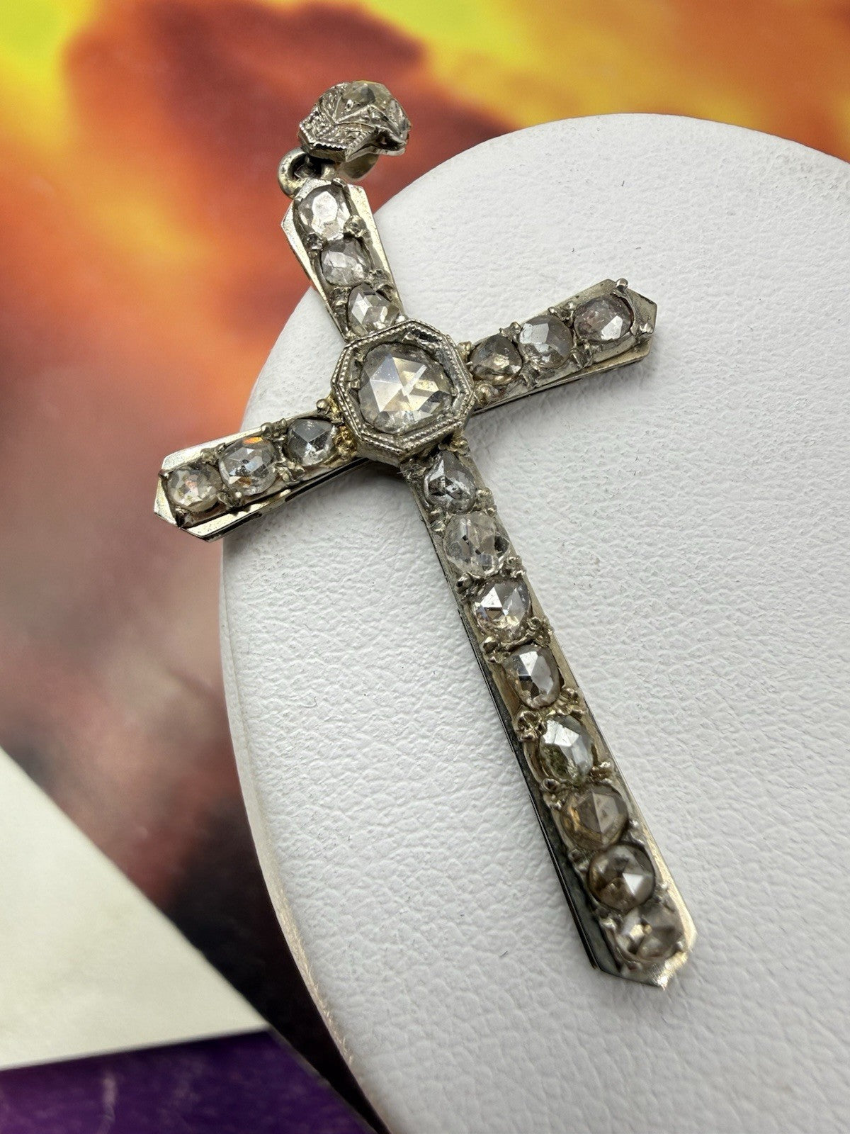Croce antica in oro bianco 12 kt con 18 diamanti taglio rosa, inizi '900 – foto 6