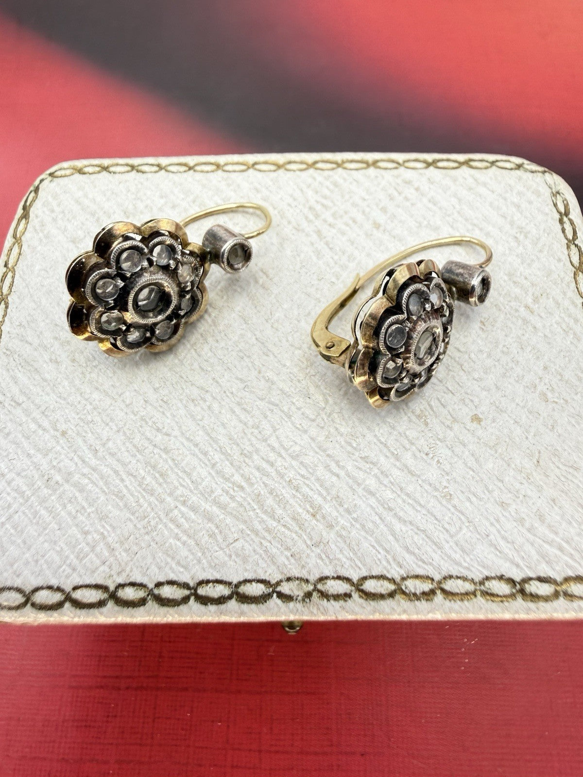 Orecchini a toppa in oro 12 kt e argento con diamanti taglio rosa, anni '50 – foto 10