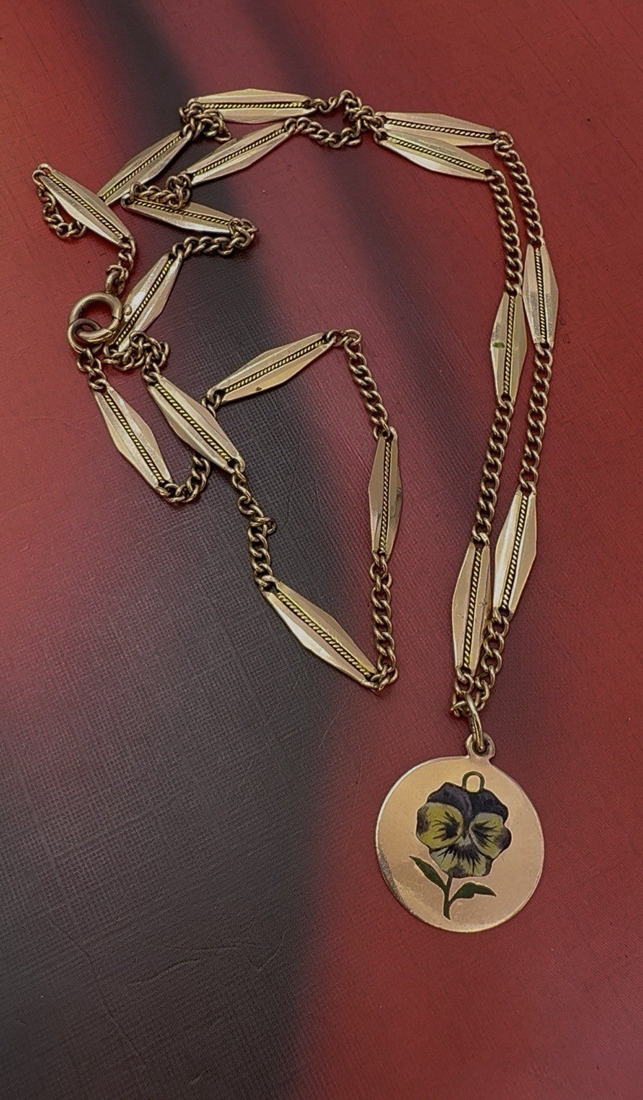 Collana antica in oro 12 kt con ciondolo floreale smaltato viola, inizi '900 – foto 12