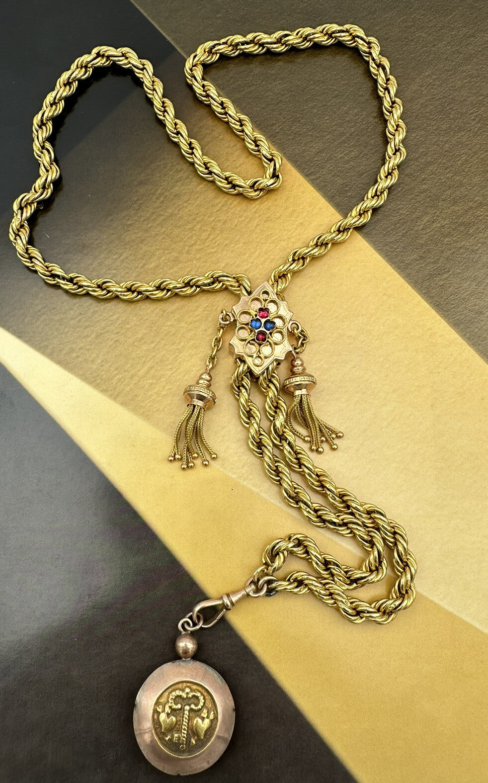 Collana saliscendi antica in oro 6/7 kt con ciondolo chiave del cuore – foto 5