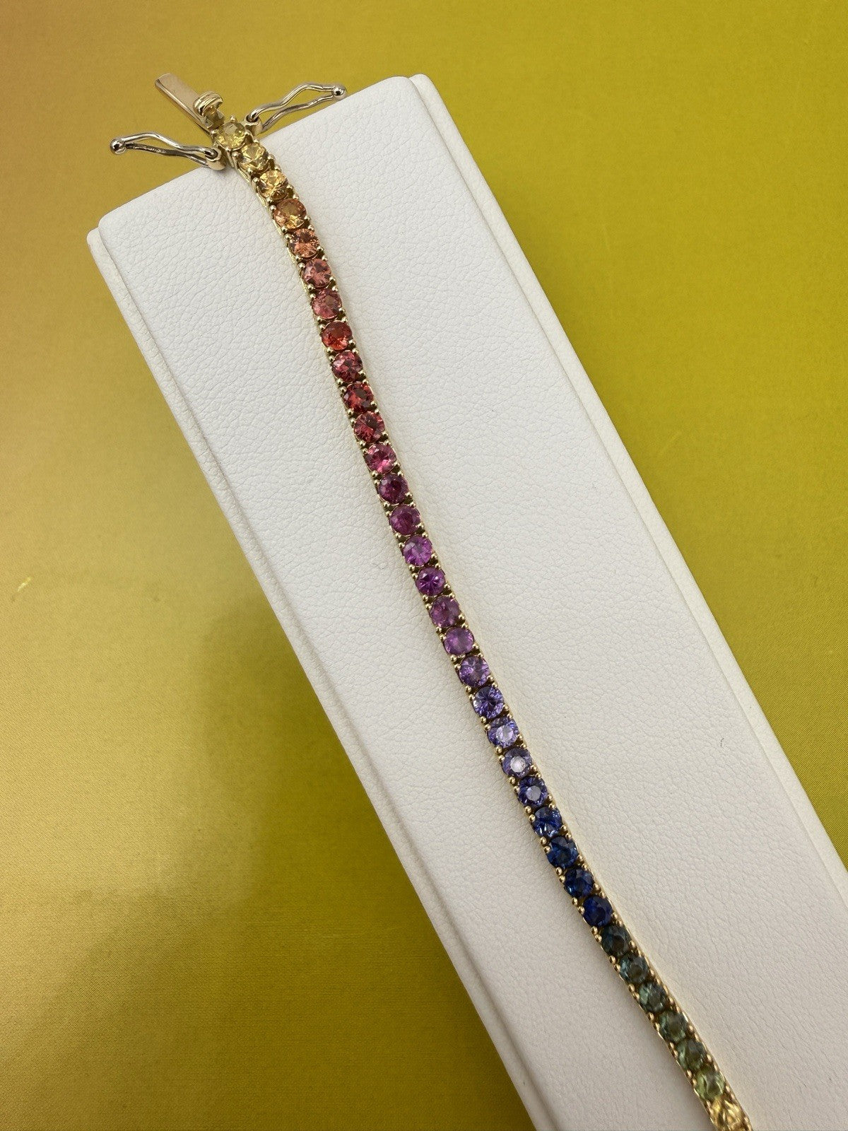 Bracciale tennis rainbow in oro giallo 18 kt con zaffiri multicolor – foto 21