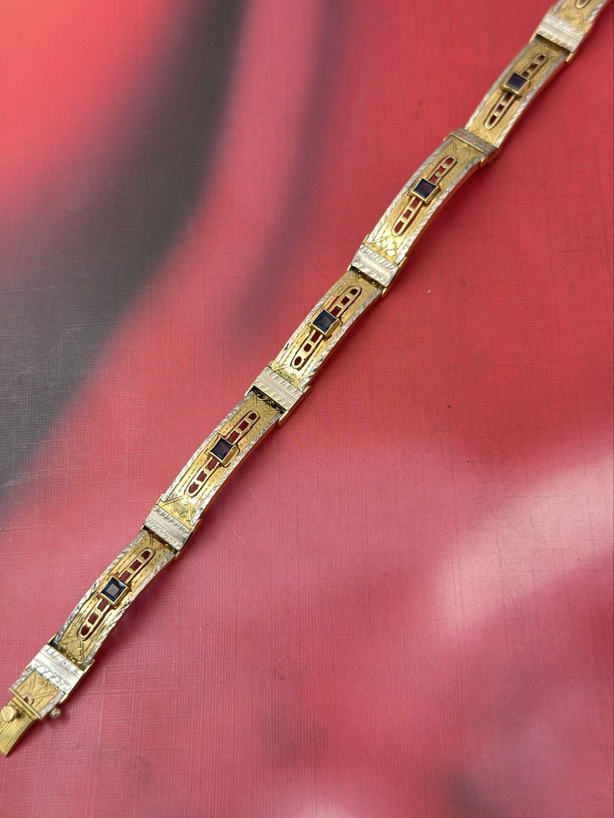 Bracciale antico a moduli in oro bianco e giallo 18 kt con pietre blu – foto 12