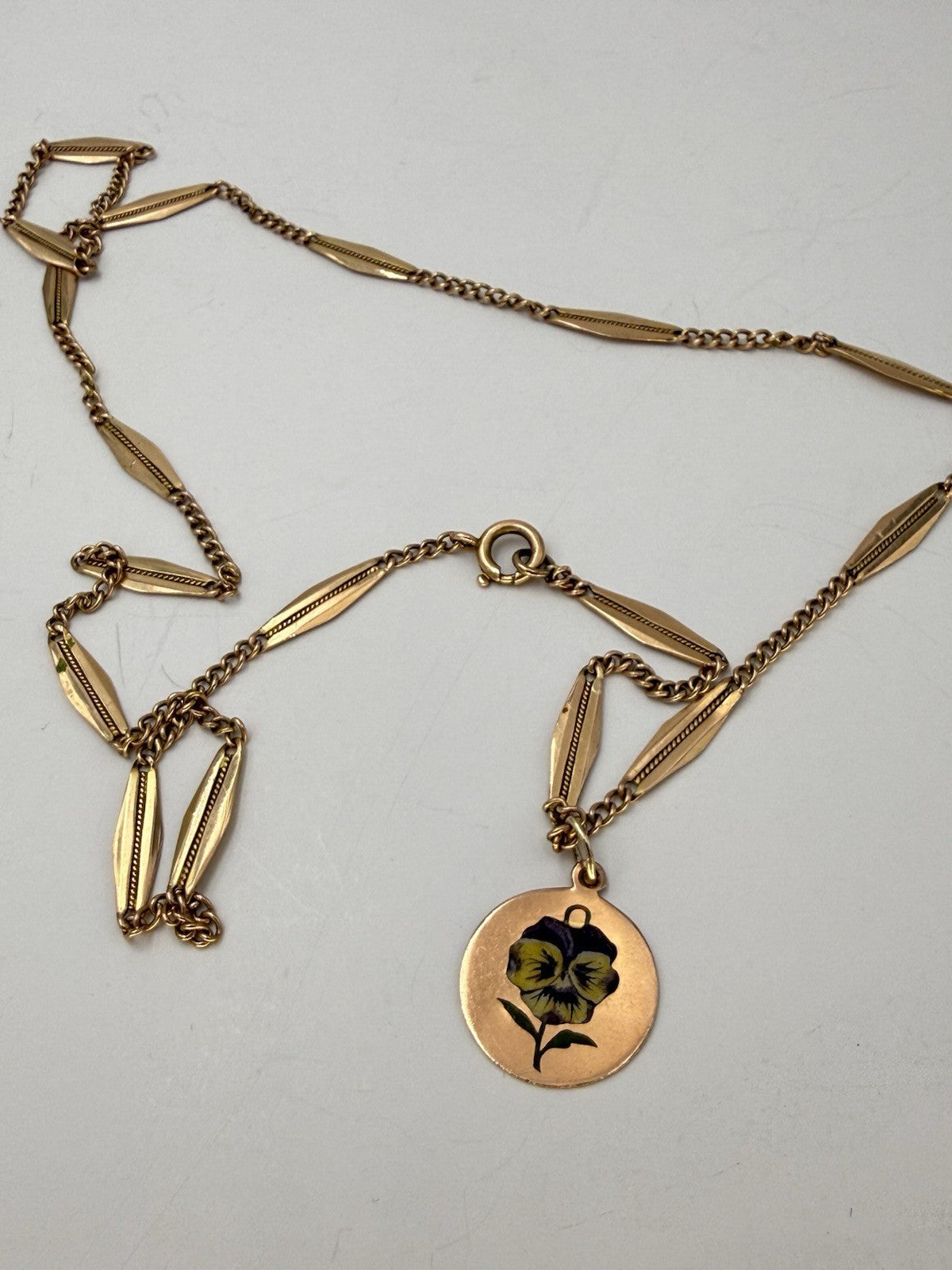 Collana antica in oro 12 kt con ciondolo floreale smaltato viola, inizi '900 – foto 14