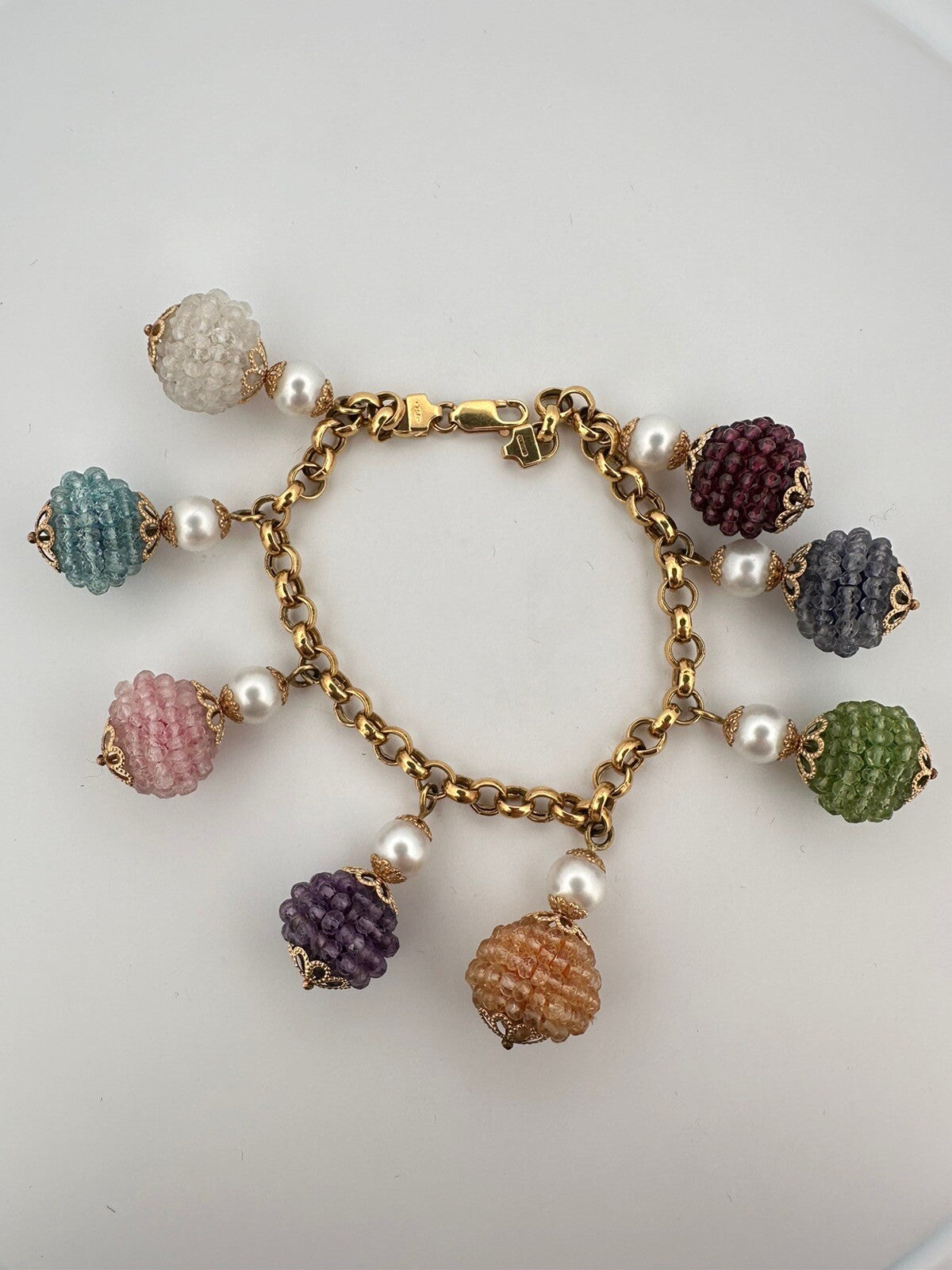 Bracciale charms in oro giallo 18 kt con pietre dure e perle – foto 11