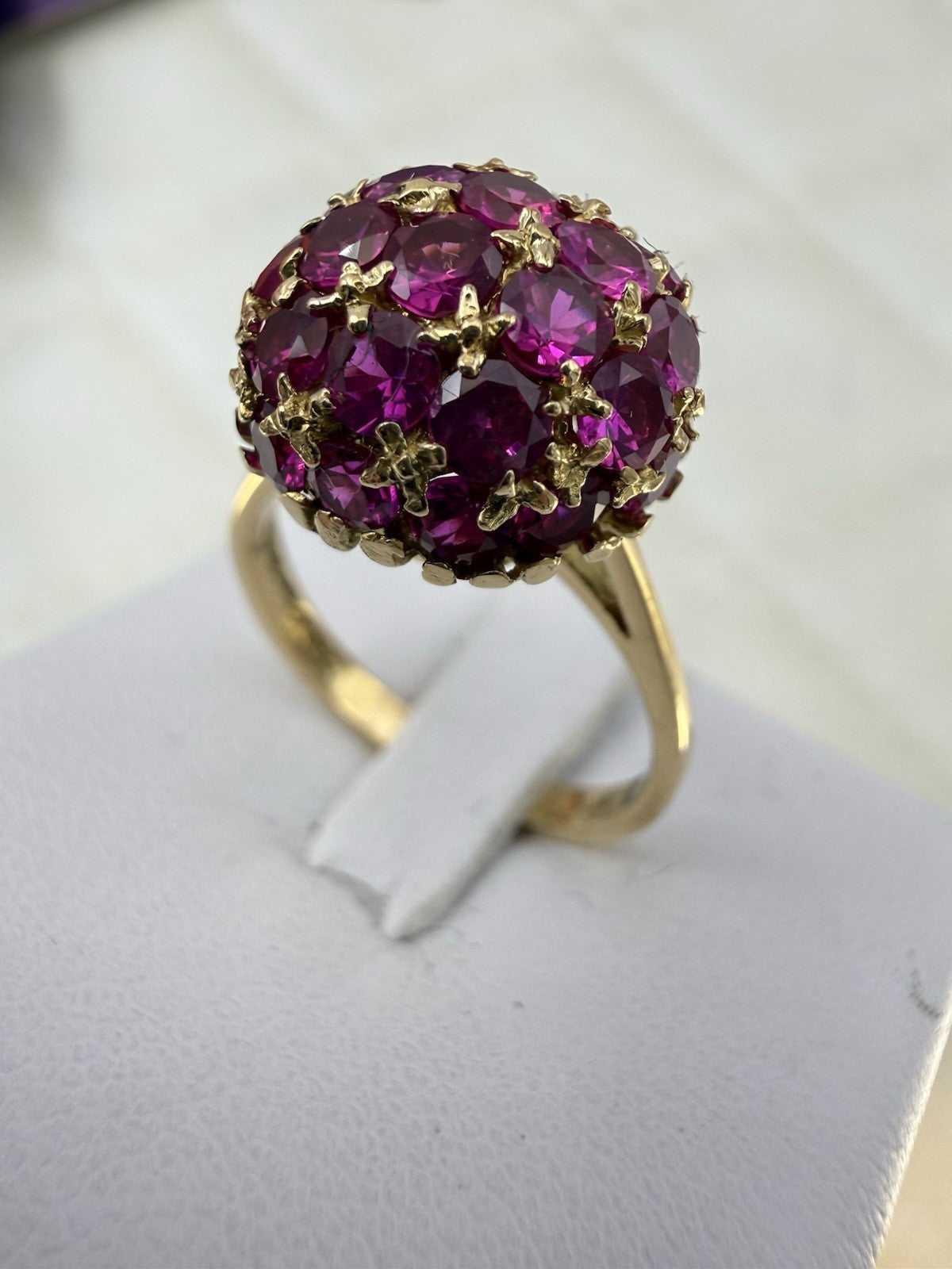 Anello a sfera vintage in oro 18 kt con rubini sintetici, anni '70 – foto 17