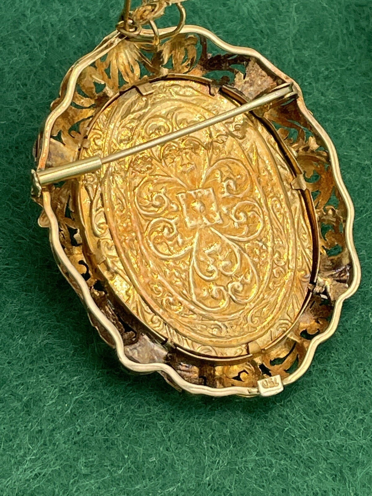 Collana antica con ciondolo-spilla miniatura in oro 18 kt, inizi '900 – foto 5