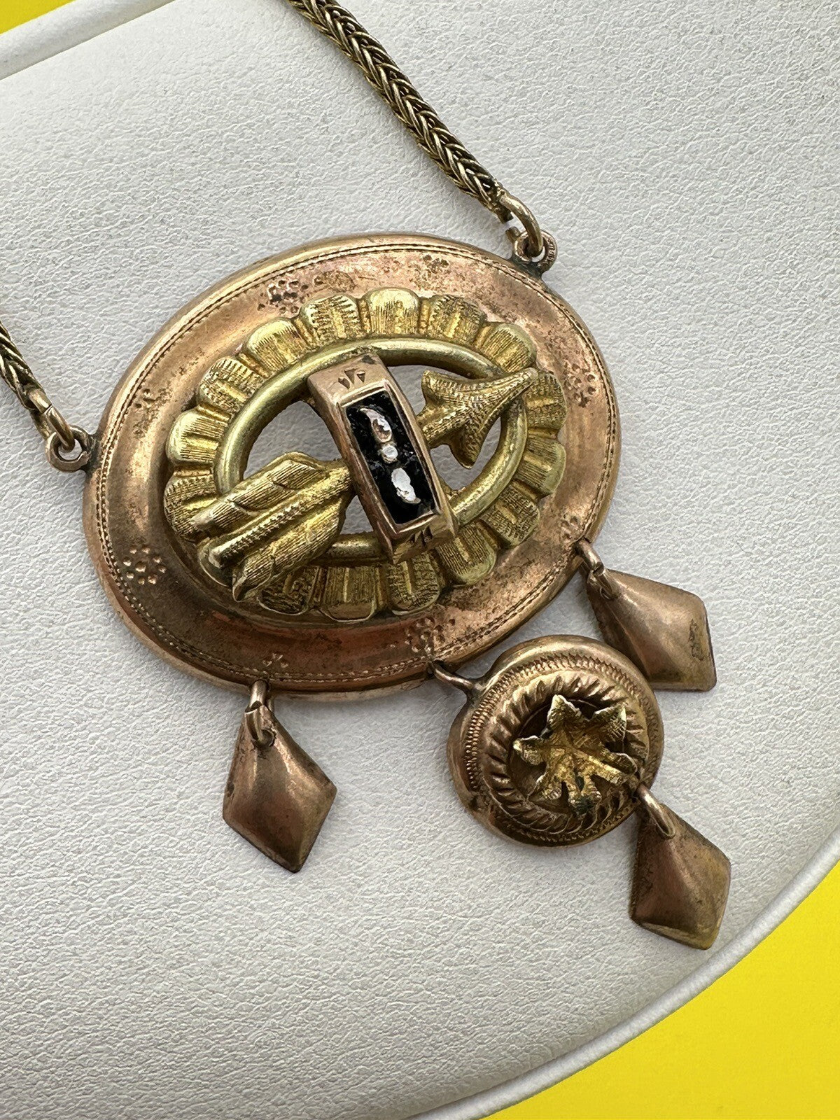 Collana antica in oro 6/7 kt con smalti neri e pendenti, fine '800 – foto 12