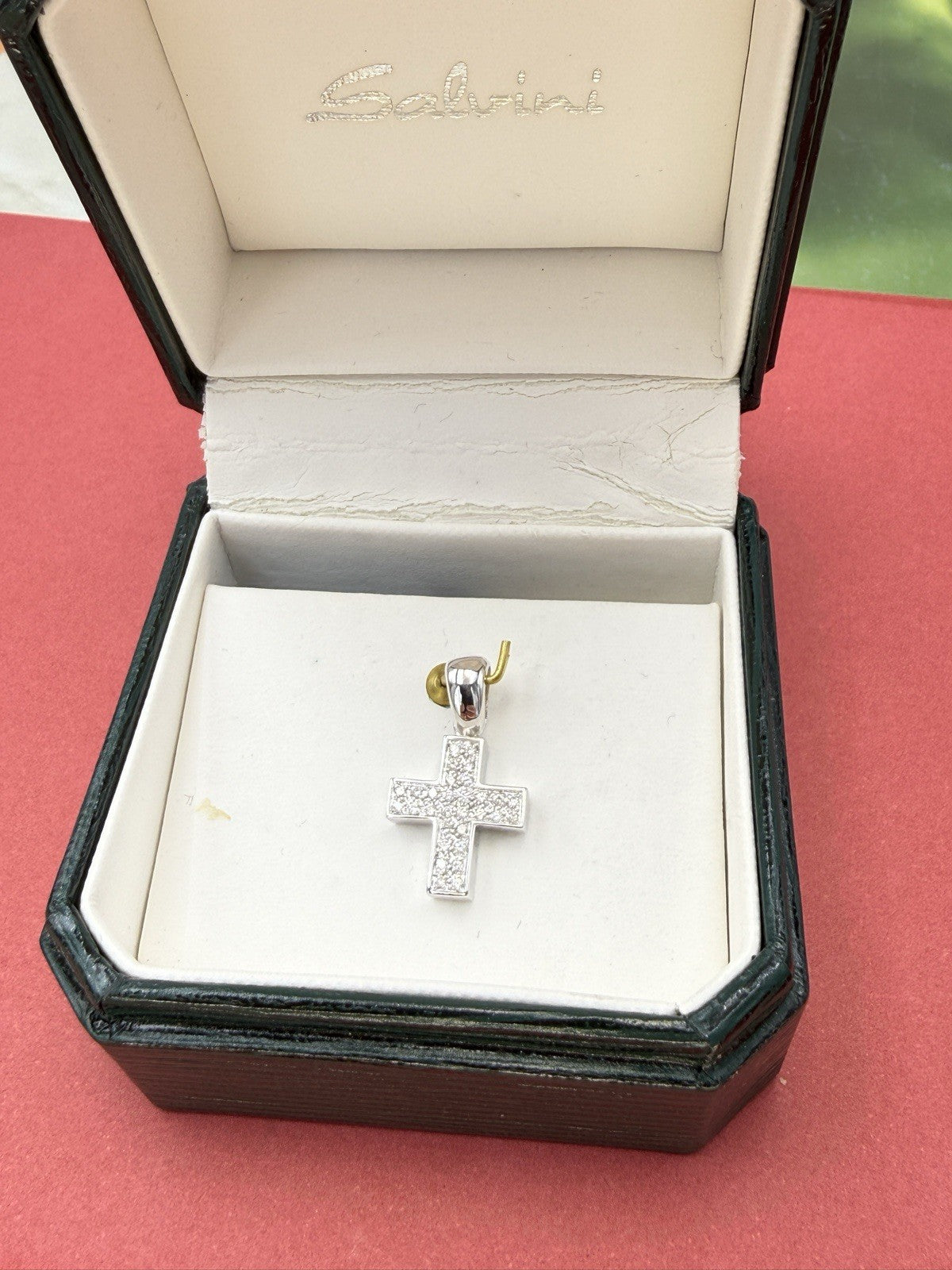Croce Salvini in oro bianco 18 kt con diamanti da 0,30 ct – foto 4