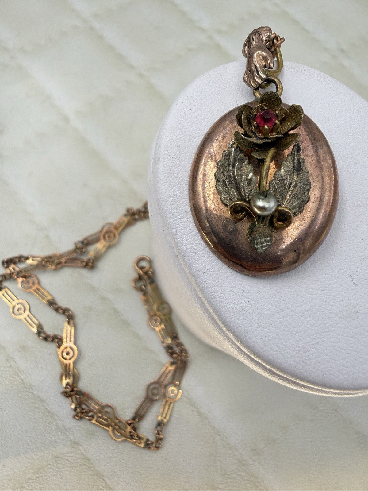 Collana antica in oro 6/7 kt con ciondolo floreale e pietra rossa, fine '800 – foto 8