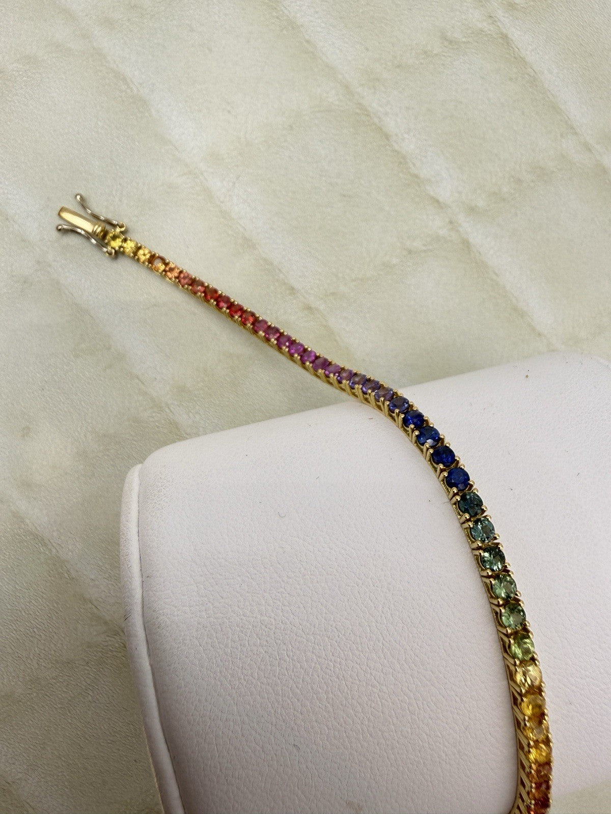 Bracciale tennis rainbow in oro giallo 18 kt con zaffiri multicolor – foto 6