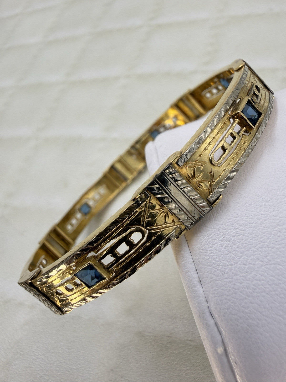 Bracciale antico a moduli in oro bianco e giallo 18 kt con pietre blu – foto 6