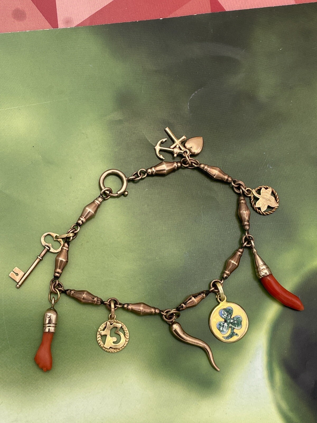 Bracciale portafortuna antico in oro rosa 6/7 kt con 8 charms – foto 7