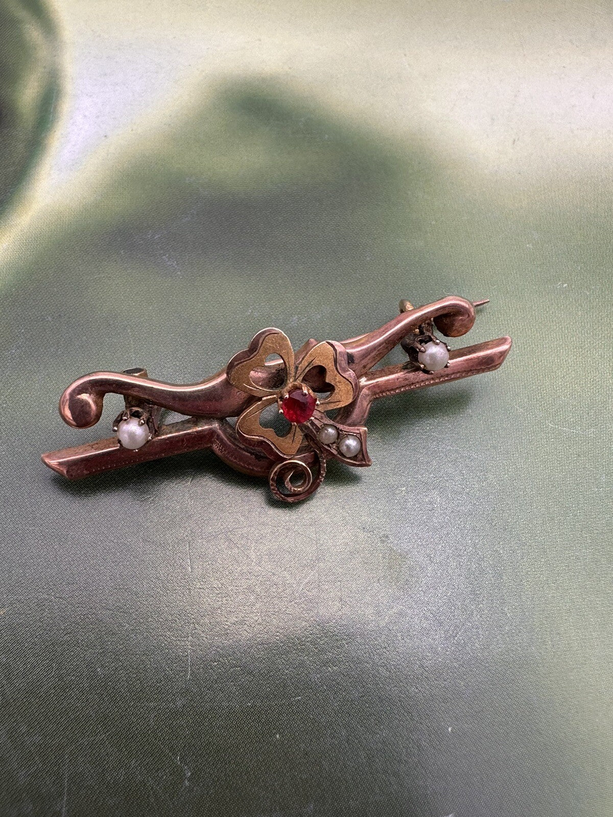 Spilla antica in oro rosso 6/7 kt con perle e pietra rossa, fine '800 – foto 9