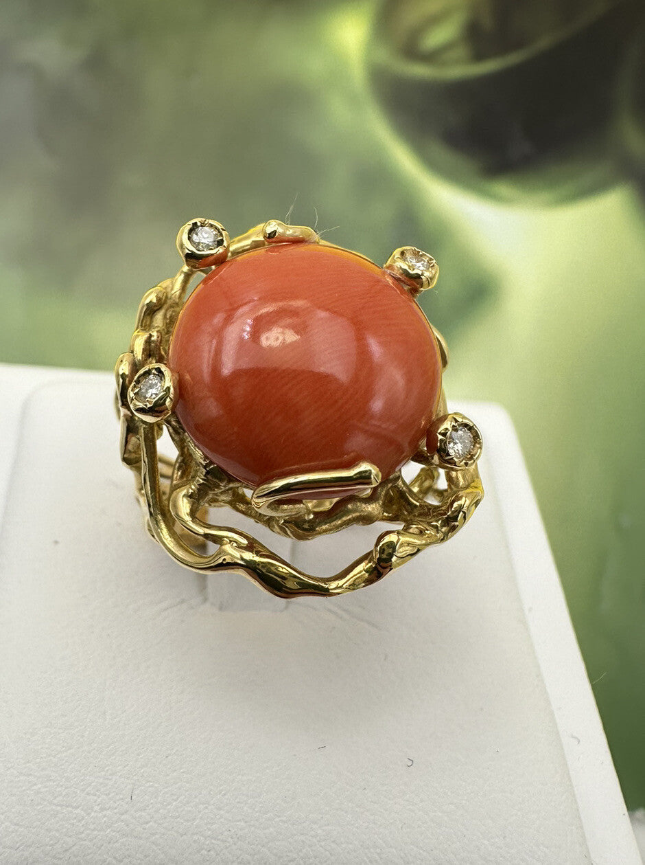 Anello artigianale in oro 18 kt con corallo cerasuolo e brillanti – foto 13