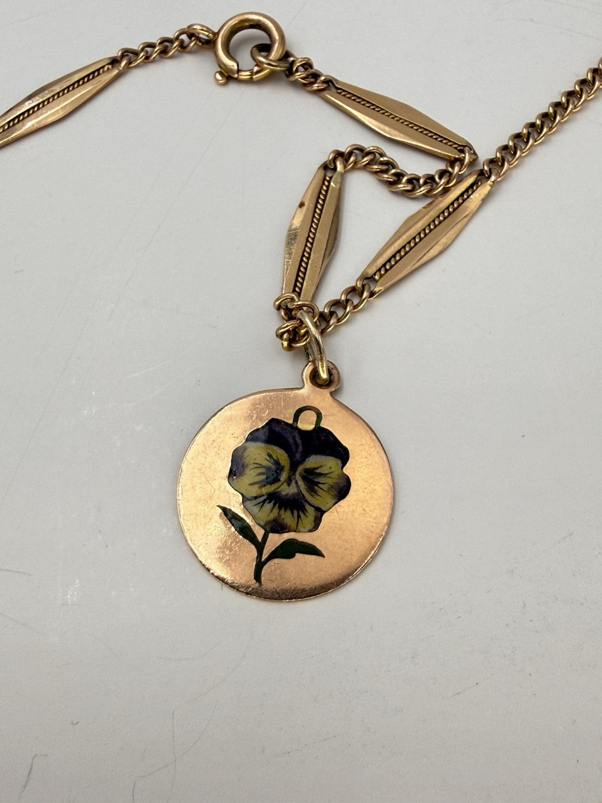 Collana antica in oro 12 kt con ciondolo floreale smaltato viola, inizi '900 – foto 15