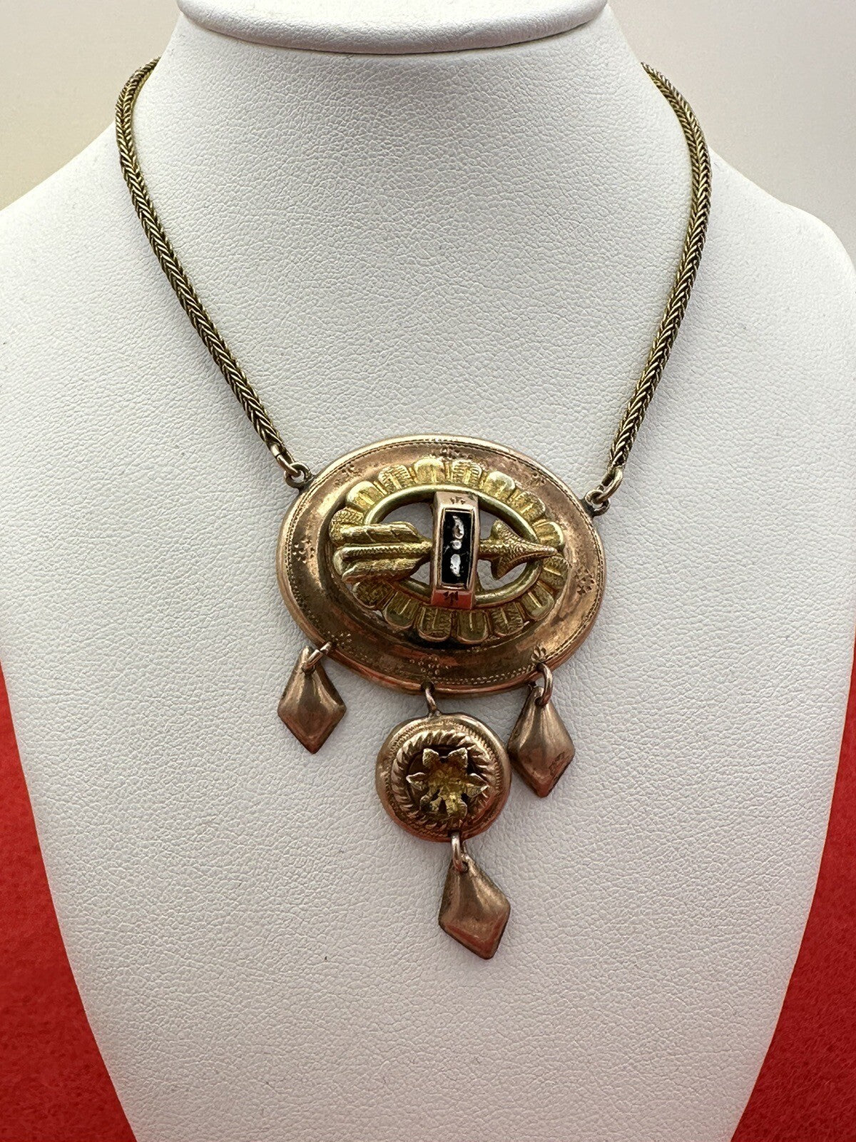 Collana antica in oro 6/7 kt con smalti neri e pendenti, fine '800 – foto 3