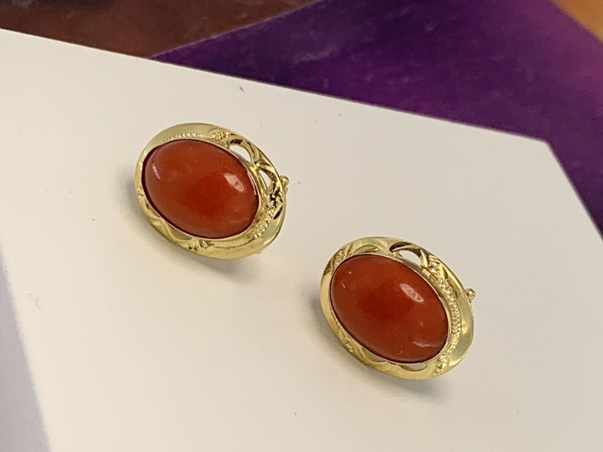 Orecchini artigianali in oro 18 kt con corallo mediterraneo ovale – foto 10