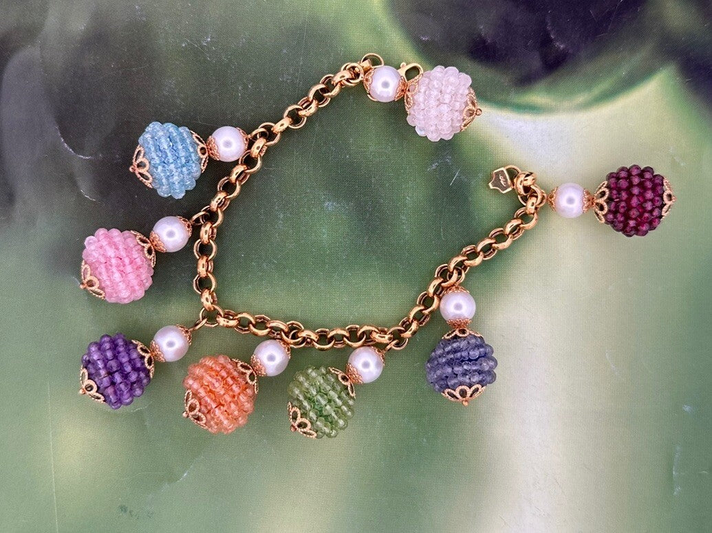 Bracciale charms in oro giallo 18 kt con pietre dure e perle – foto 4