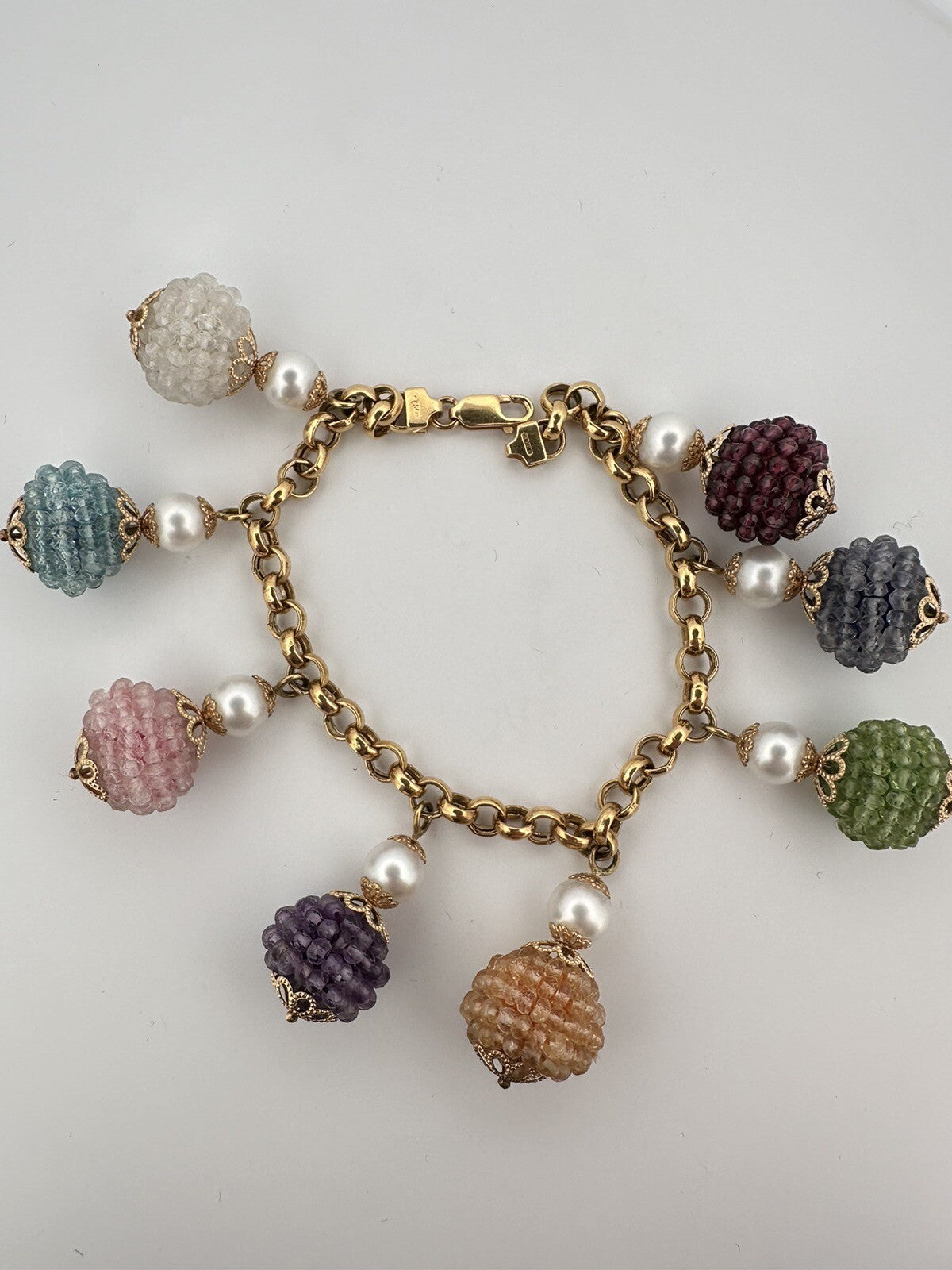 Bracciale charms in oro giallo 18 kt con pietre dure e perle – foto 5
