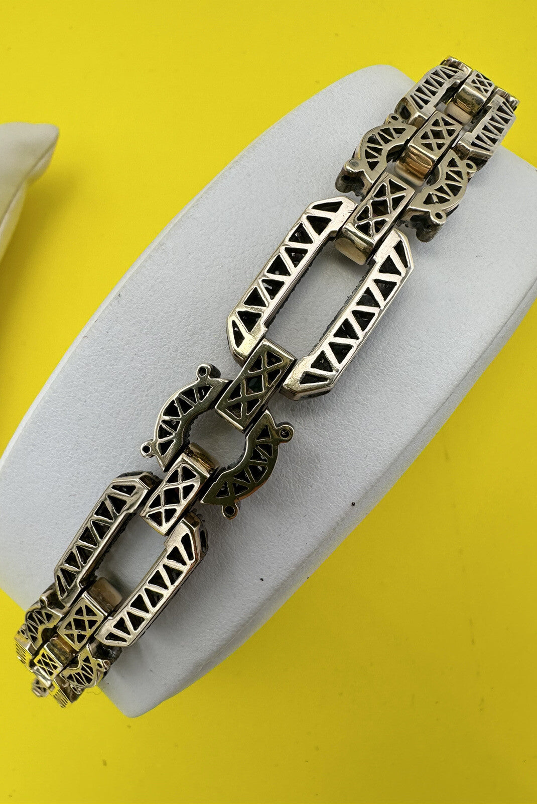 Bracciale vintage in oro 12 kt e argento con diamanti, rubini e smeraldi – foto 18