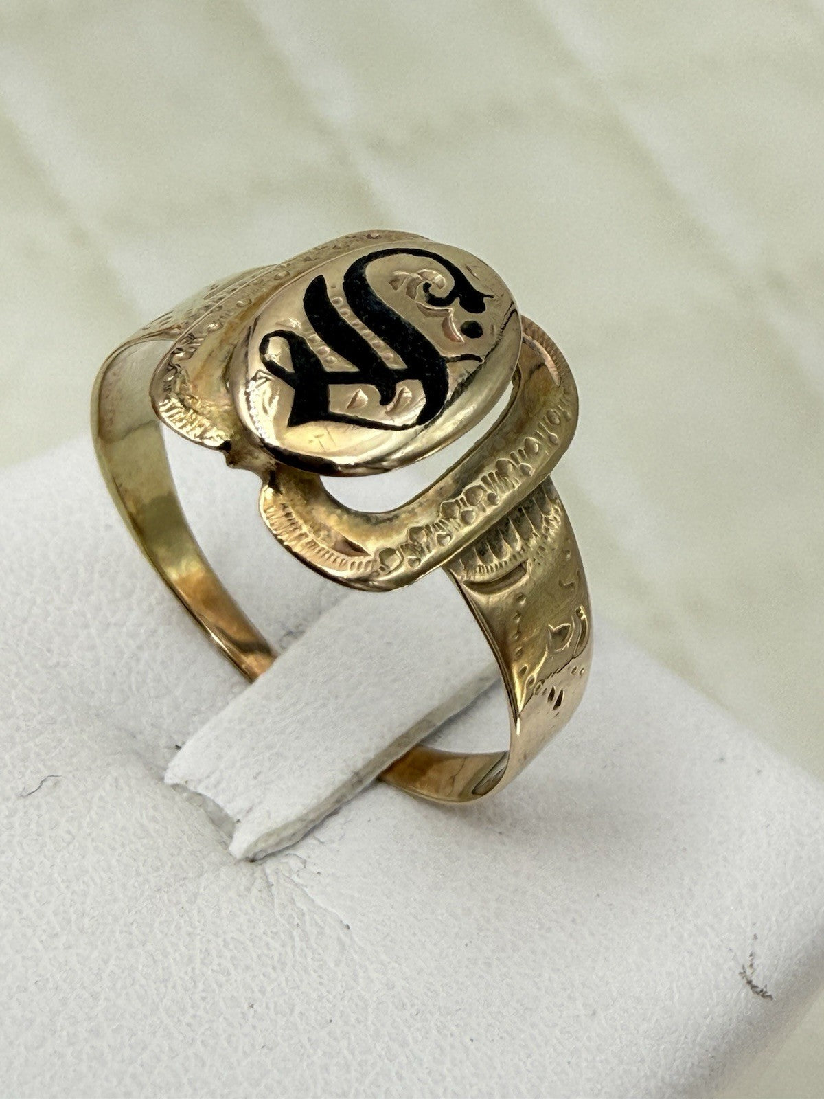 Anello borbonico con lettera S smaltata in oro 6/7 kt, misura 21 – foto 6