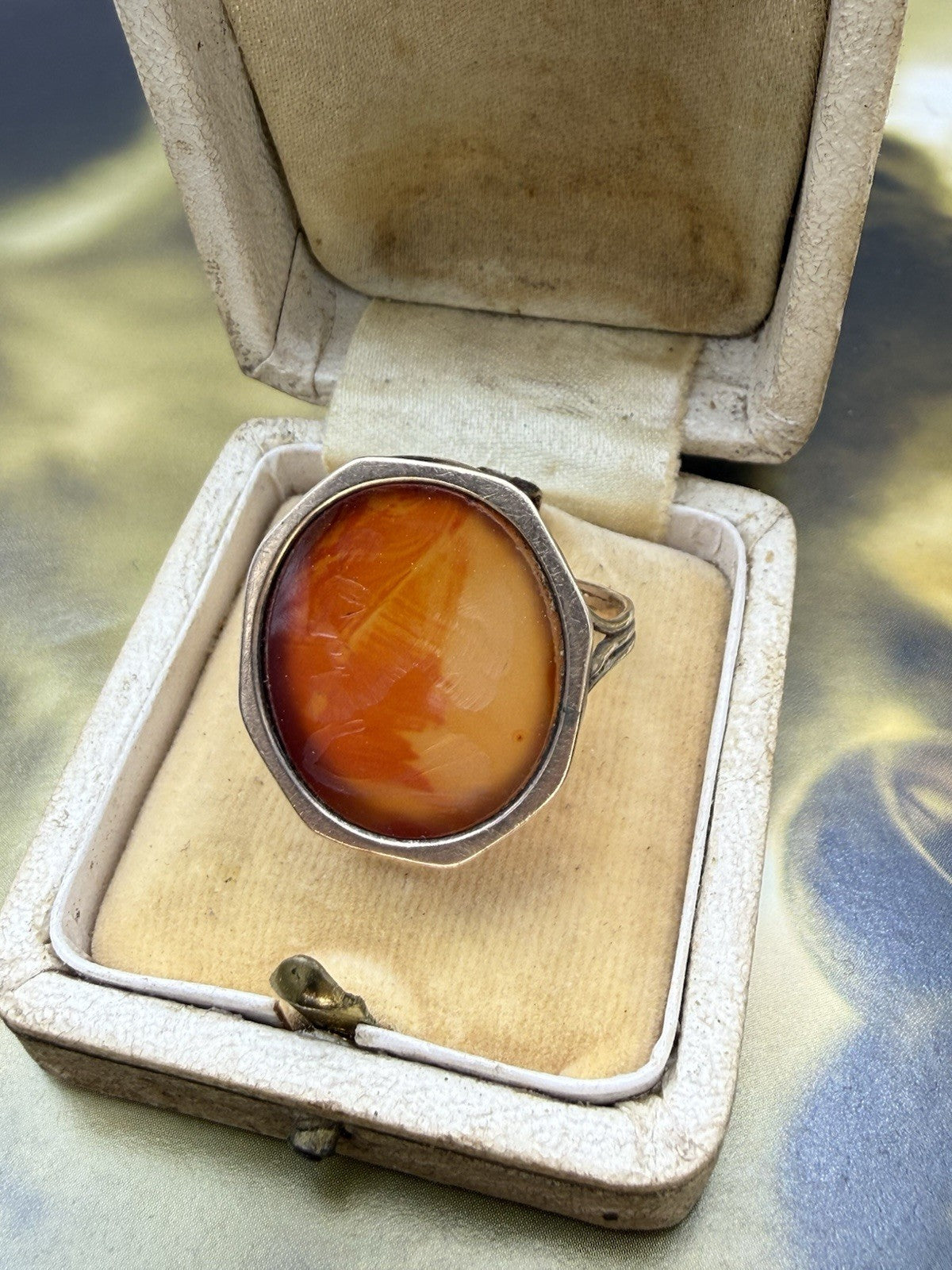 Anello borbonico in oro 6/7 kt con corniola incisa a volto di filosofo – foto 5
