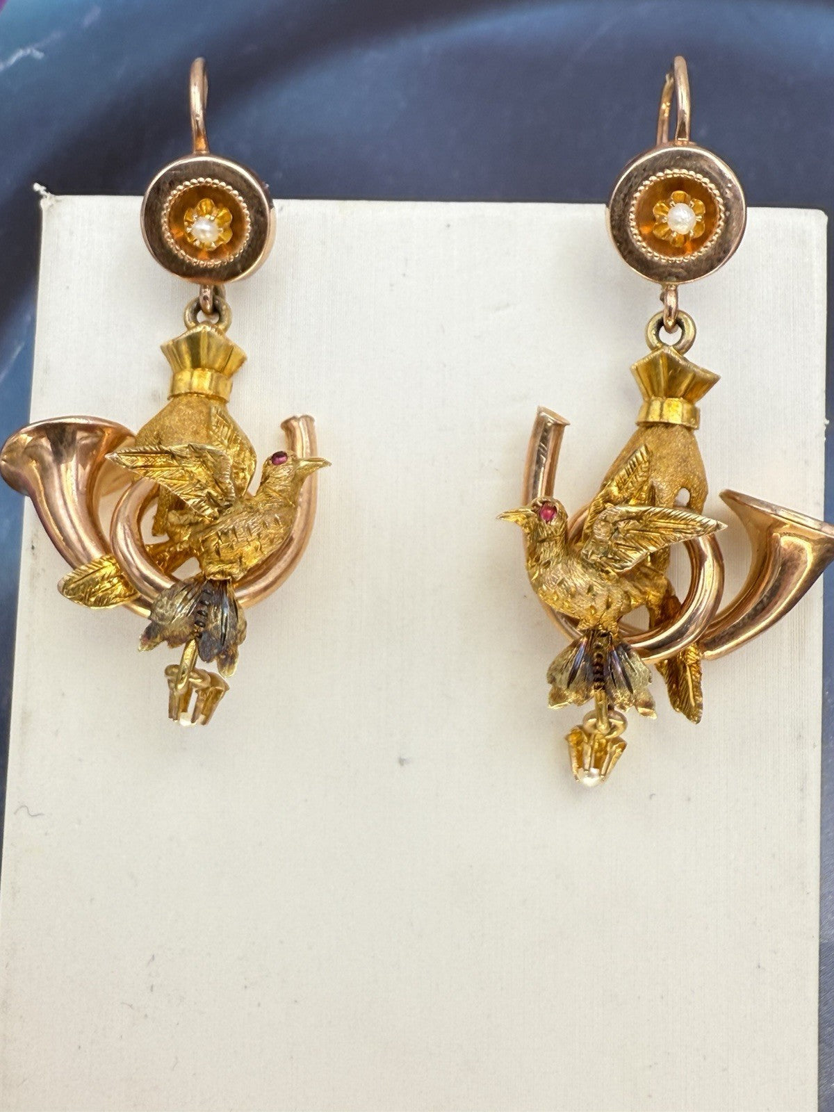 Orecchini antichi in oro 6/7 kt con paste vitree rosse e microperle, fine '800 – foto 17