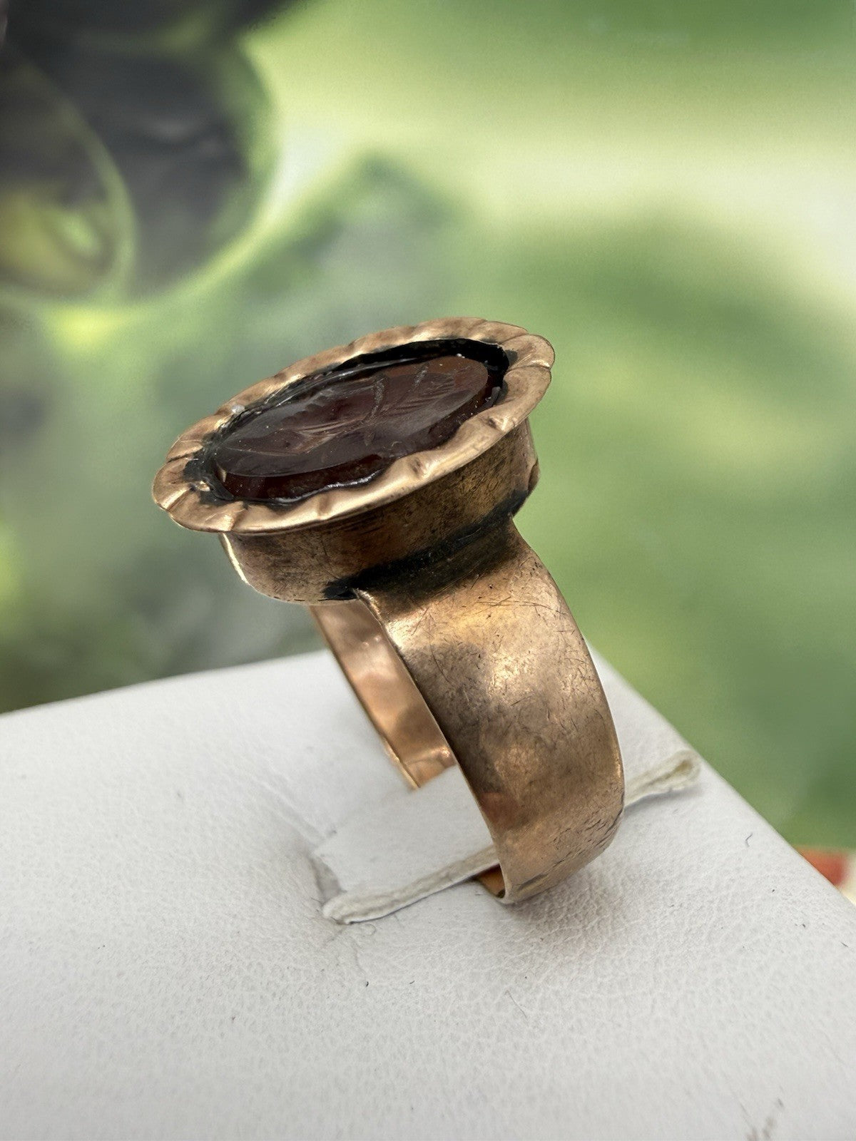 Anello borbonico in oro 6/7 kt con corniola incisa a guerriero, fine '800 – foto 8