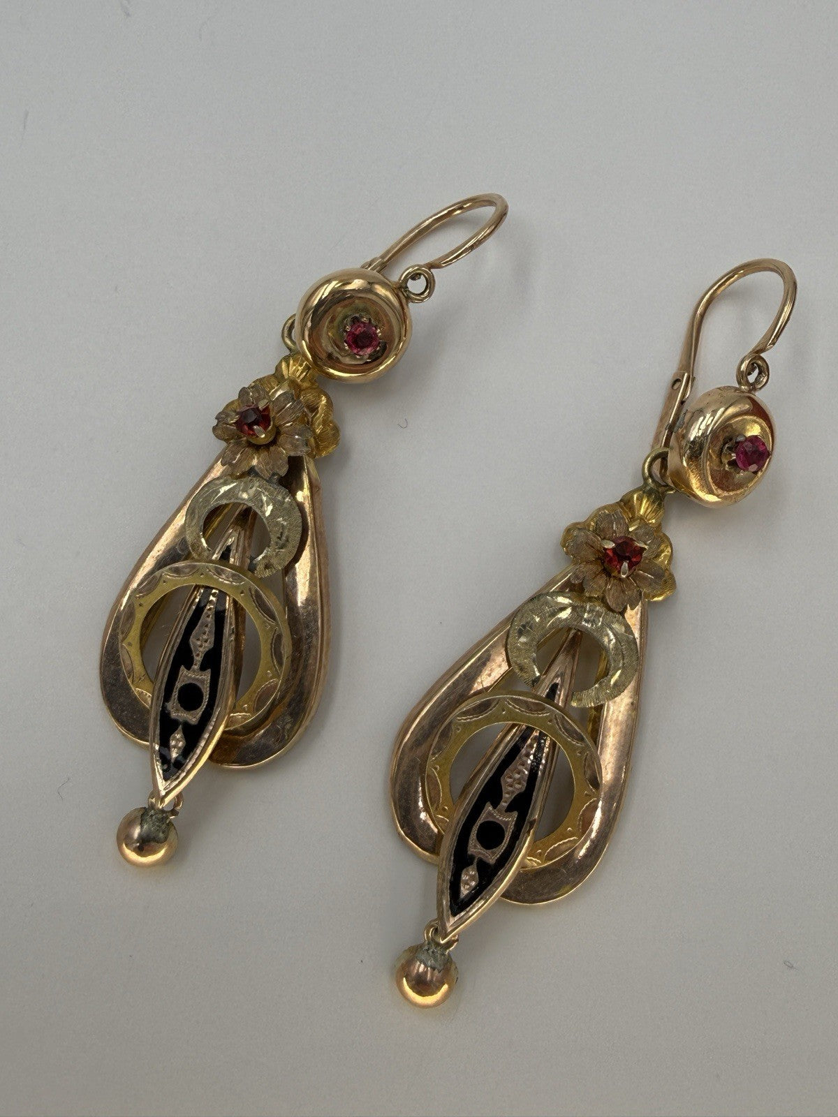 Orecchini borbonici in oro 6/7 kt con paste vitree rosse e microperle – foto 14