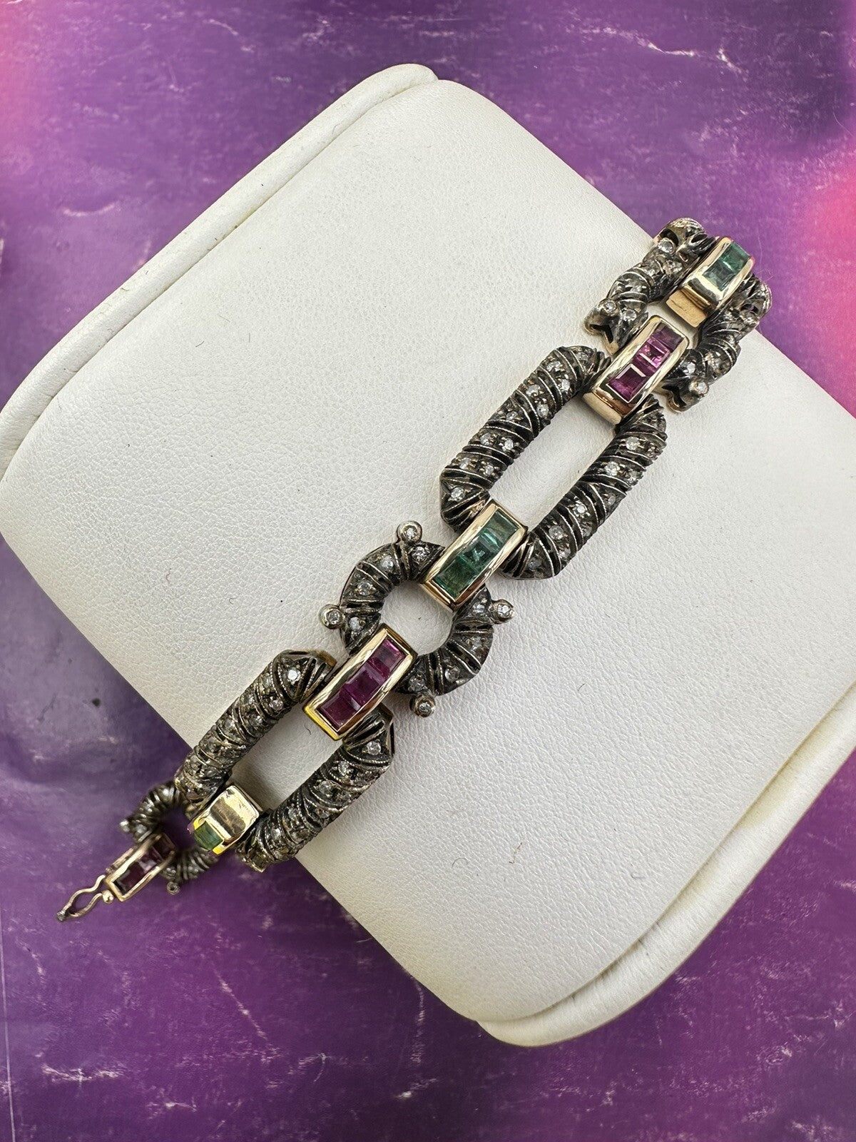 Bracciale vintage in oro 12 kt e argento con diamanti, rubini e smeraldi – foto 19