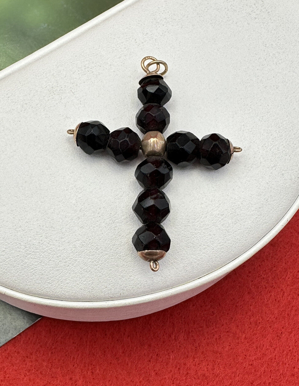 Croce borbonica in oro rosso 6/7 kt con paste vitree bordeaux, fine '800 – foto 4