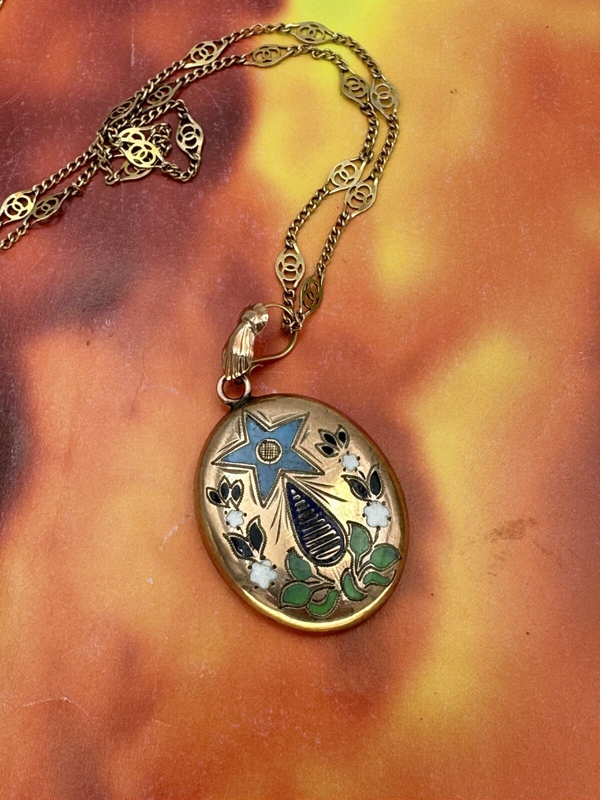 Collana antica in oro 6/7 kt con ciondolo a smalti multicolor, fine '800 – foto 13