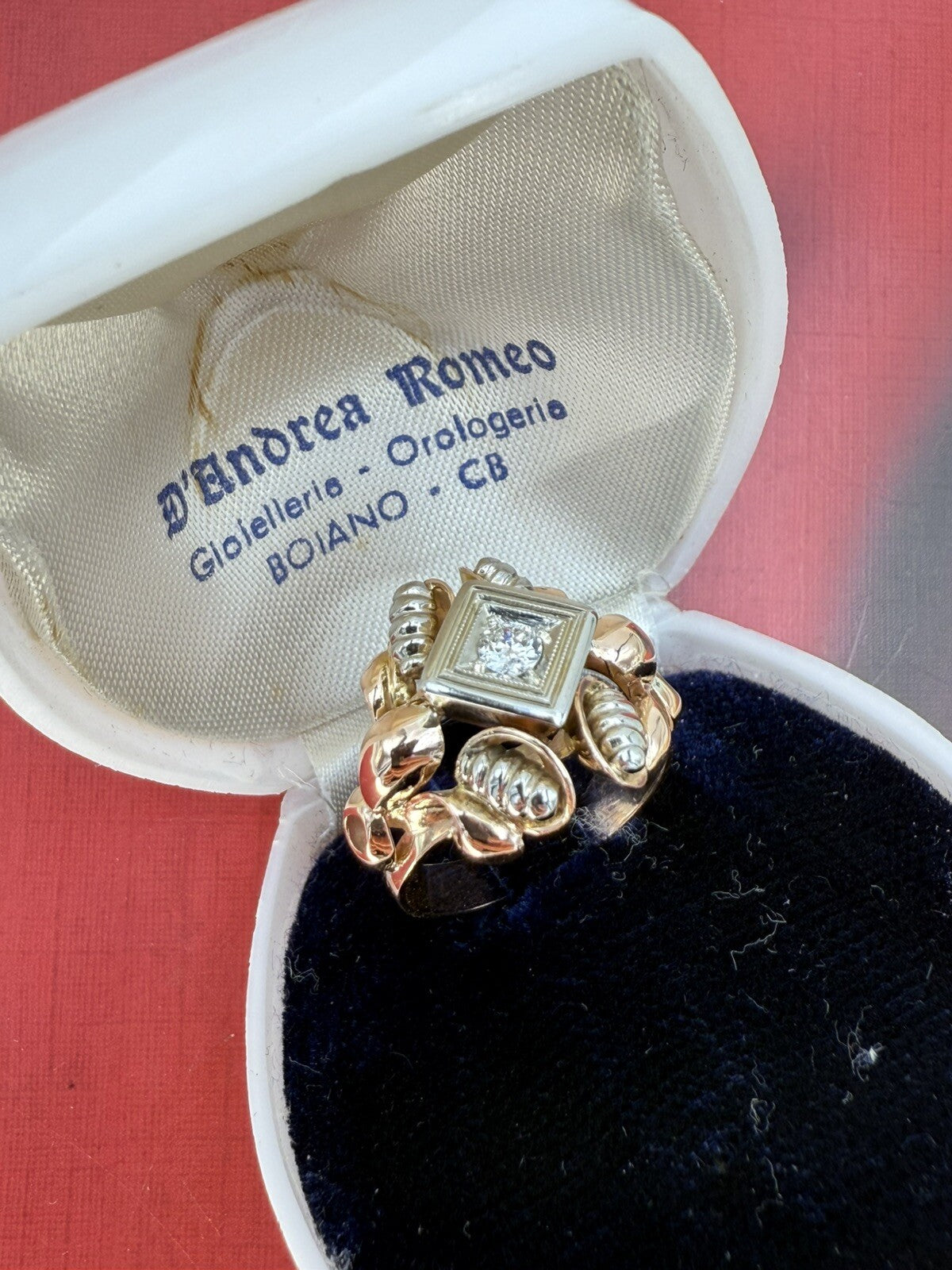 Anello vintage in oro rosso 18 kt con brillante da 0,15 ct, anni '50 – foto 2