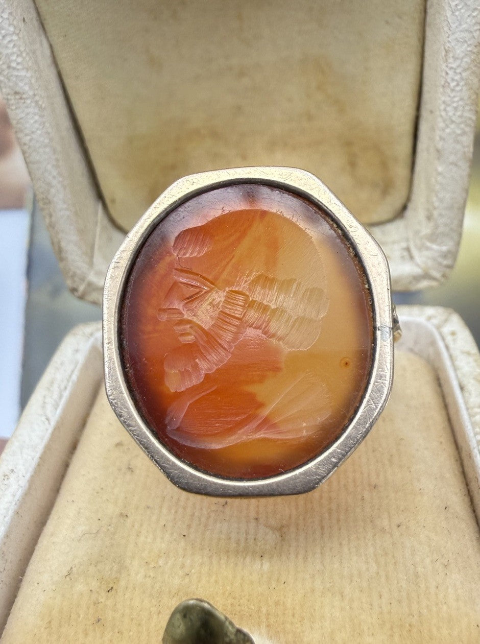 Anello borbonico in oro 6/7 kt con corniola incisa a volto di filosofo – foto 4