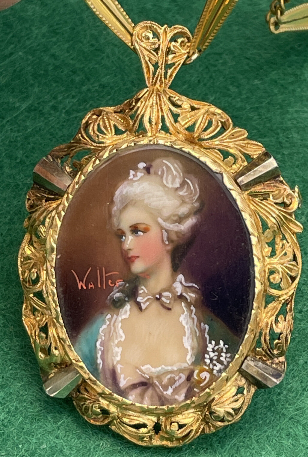 Collana antica con ciondolo-spilla miniatura in oro 18 kt, inizi '900 – foto 4