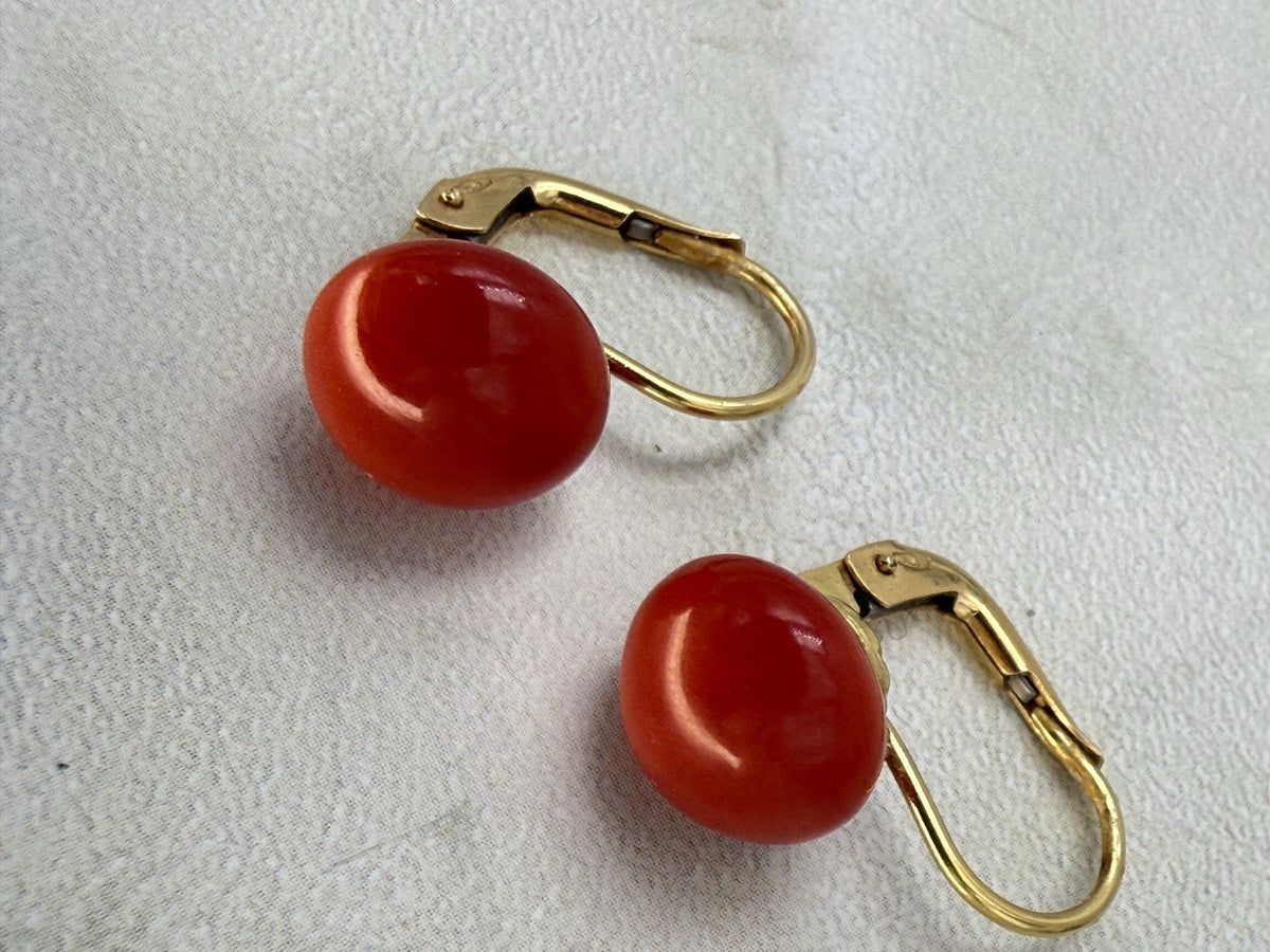 Orecchini in oro giallo 18 kt con corallo mediterraneo a bottone – foto 5