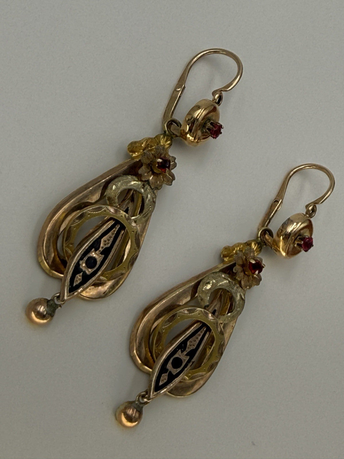Orecchini borbonici in oro 6/7 kt con paste vitree rosse e microperle – foto 13