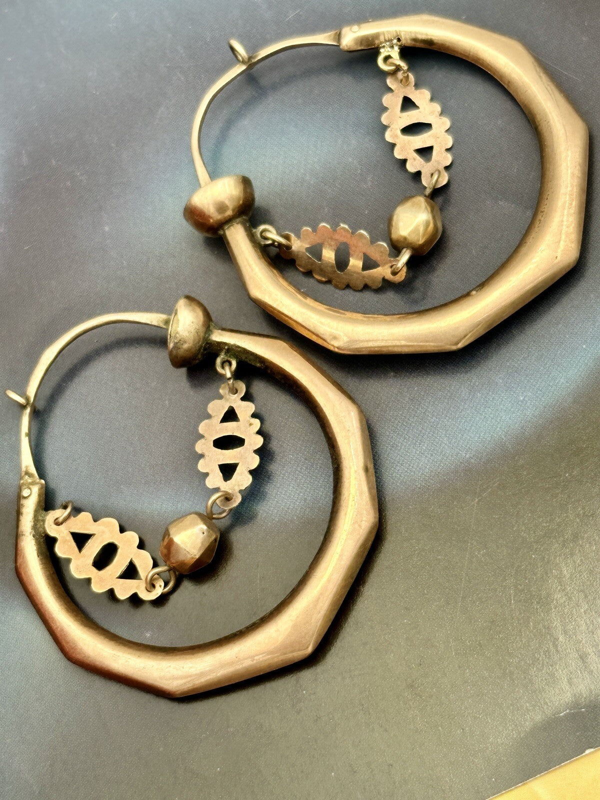 Orecchini Palommelle abruzzesi in oro rosso 6/7 kt, diametro 4,4 cm – foto 6