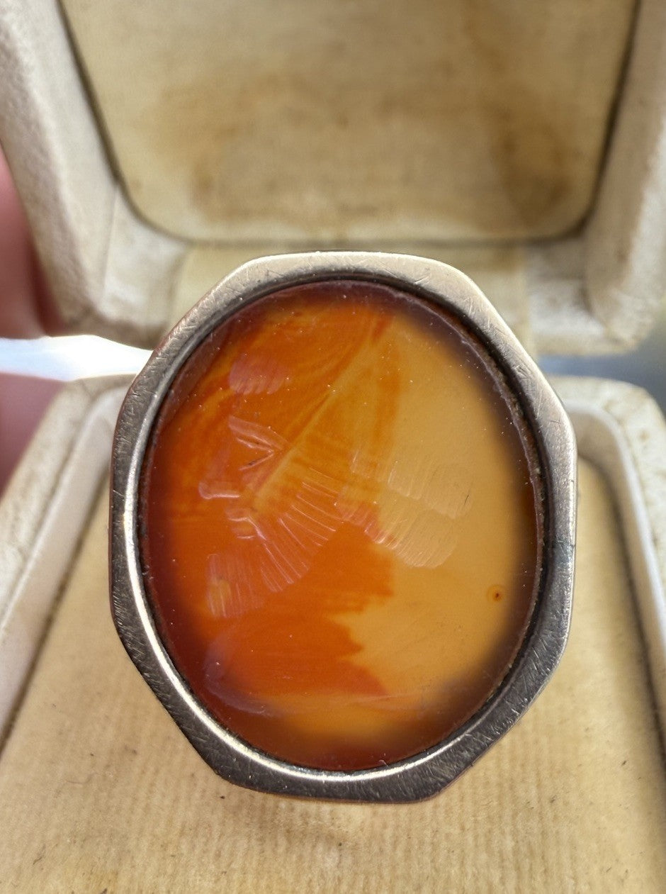 Anello borbonico in oro 6/7 kt con corniola incisa a volto di filosofo – foto 17