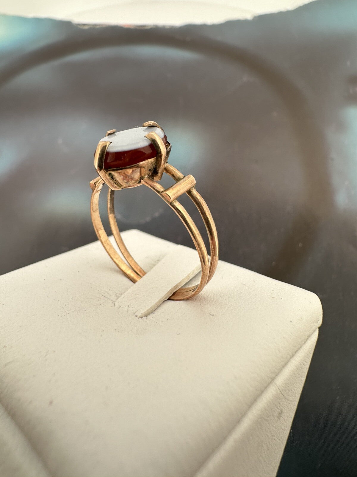 Anello borbonico in oro 6/7 kt con corniola ovale, fine '800 – foto 6