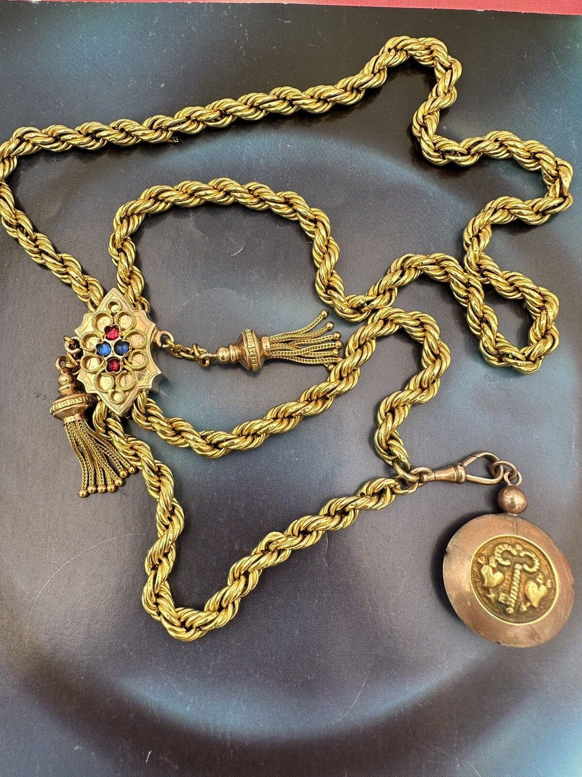 Collana saliscendi antica in oro 6/7 kt con ciondolo chiave del cuore – foto 14