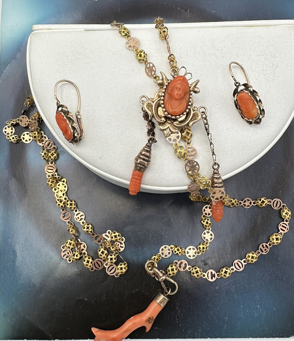 Parure saliscendi e orecchini antichi in oro 6/7 kt con cammei di corallo – foto 7