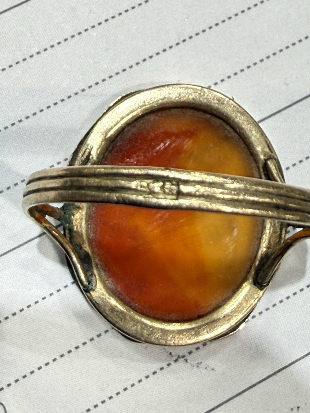 Anello borbonico in oro 6/7 kt con corniola incisa a volto di filosofo – foto 20