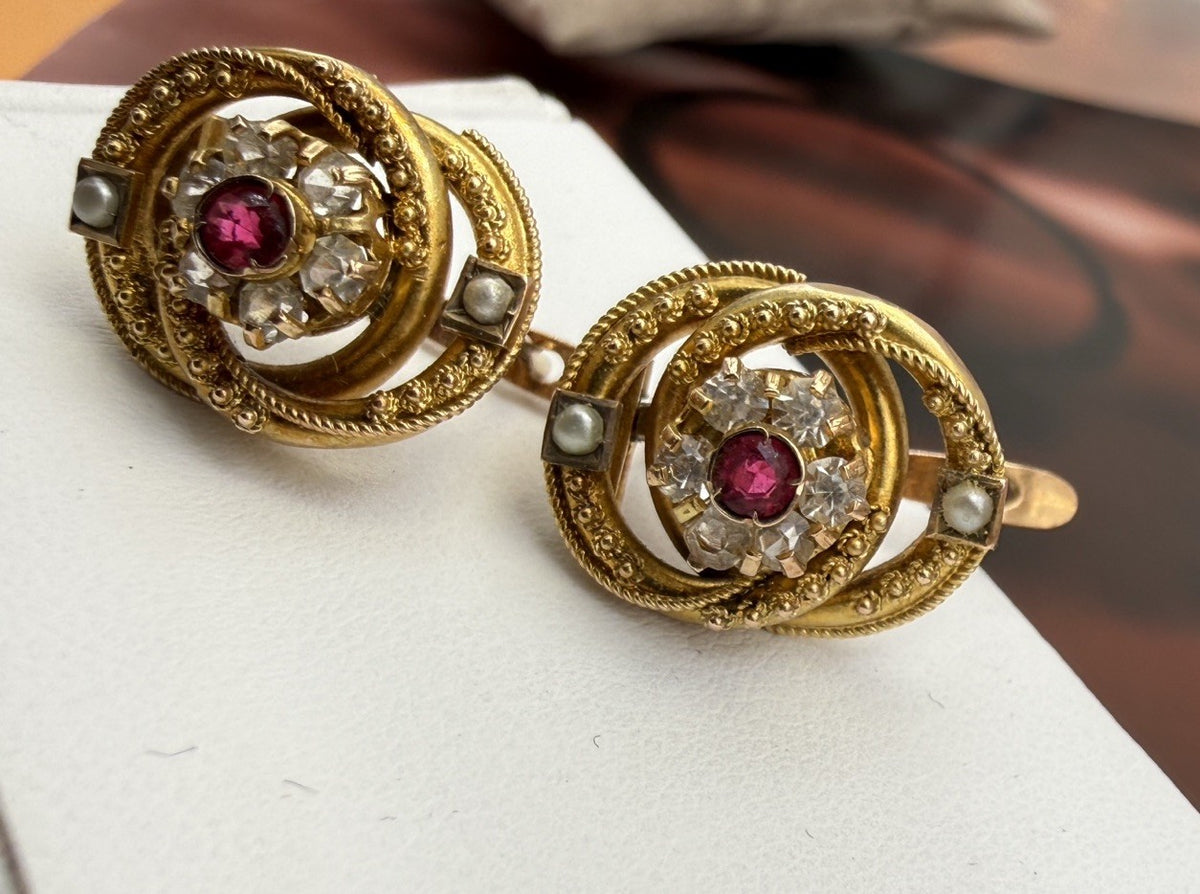 Orecchini antichi in oro 12 kt con paste vitree bianche e rosse, inizi '900