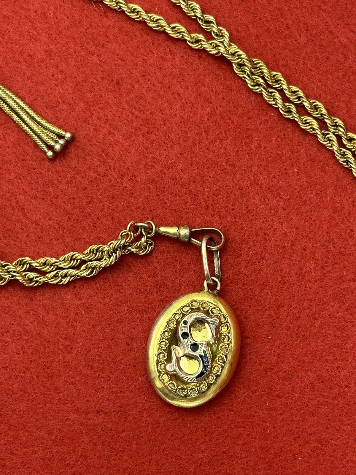 Collana saliscendi borbonica in oro 6/7 kt con pendente S e pietra verde – foto 7