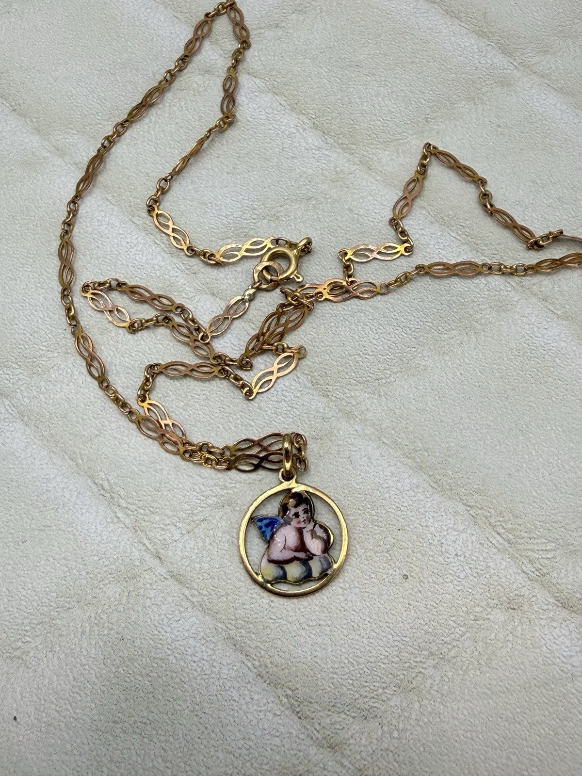 Collana antica in oro 9 kt con ciondolo smaltato a cherubino, inizi '900 – foto 5