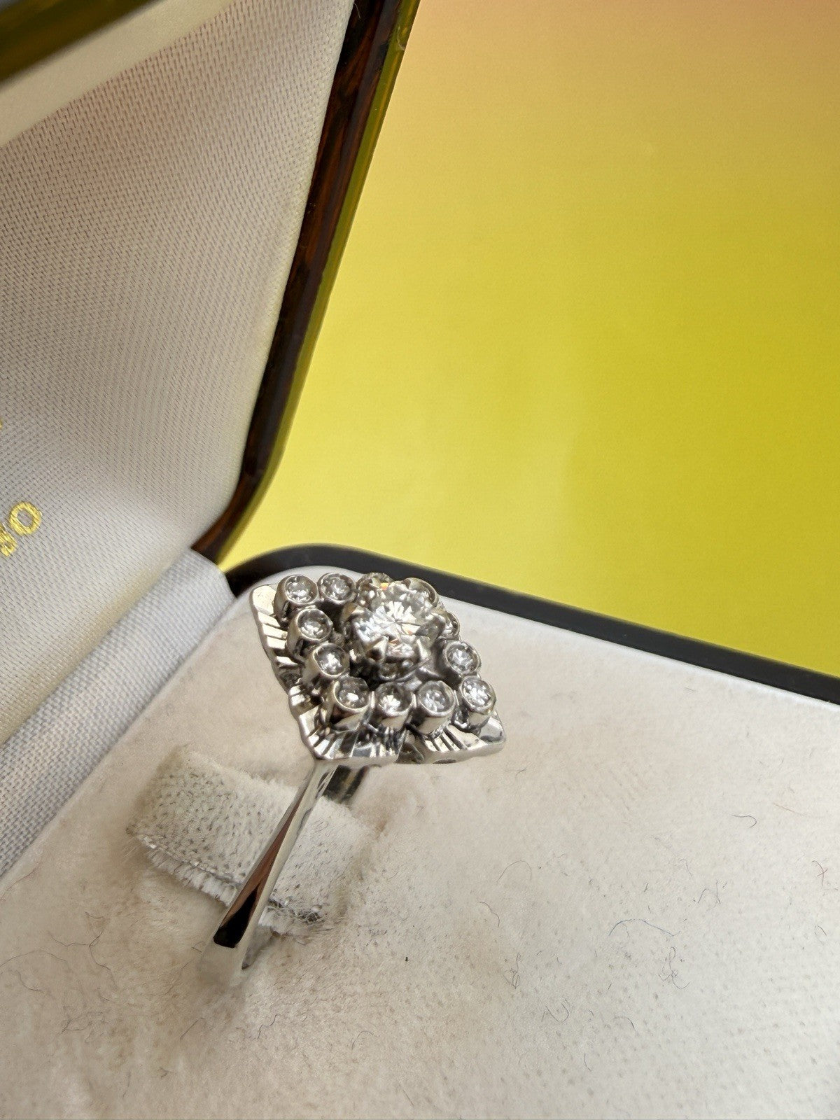 Anello da fidanzamento vintage in oro bianco 18 kt con brillanti, anni '70 – foto 3